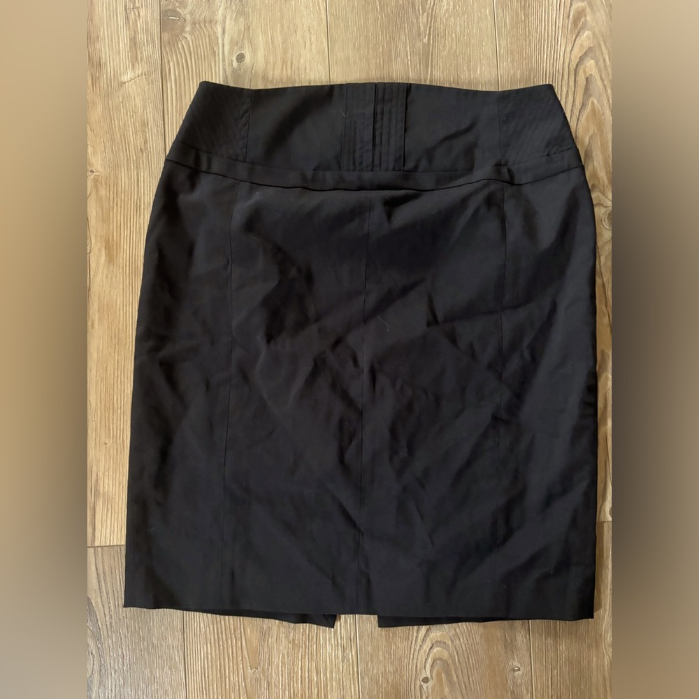 Guess size 30 black pencil skirt